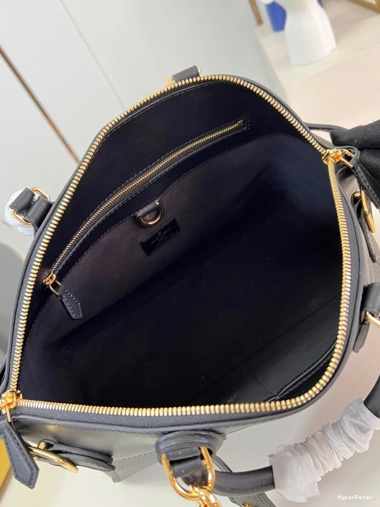 IT LOUIS LOCK MM VUITTON 0722